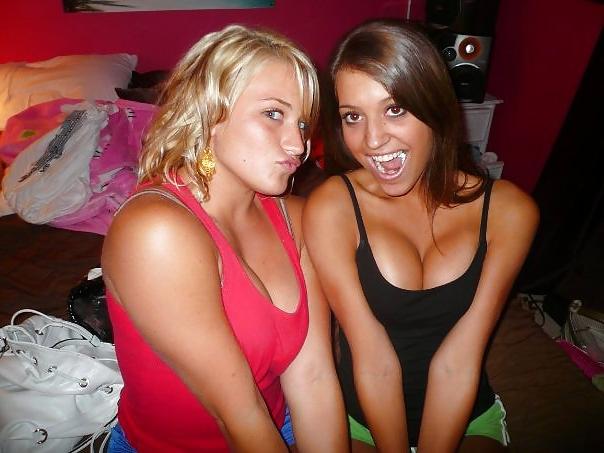 8P FB SLUT's CUM ON PICS