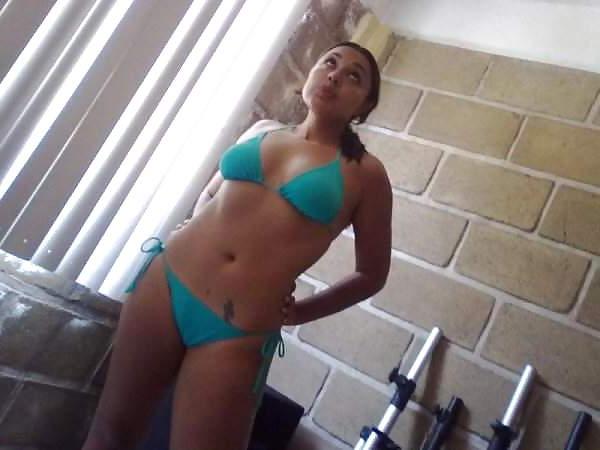 25P Mexican girl from d.f.