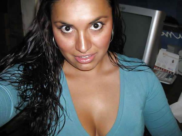 25P Mexican girl from d.f.