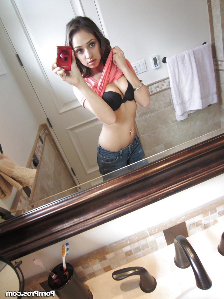 16P Stylish babe Sara Luv prefers masturbating in the bathroom