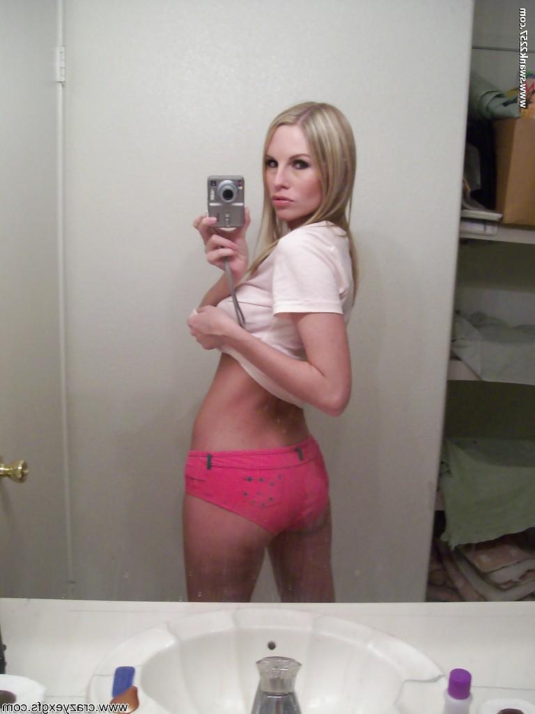 16P Big tit blonde Aimee undressing that stunning ass and pussy