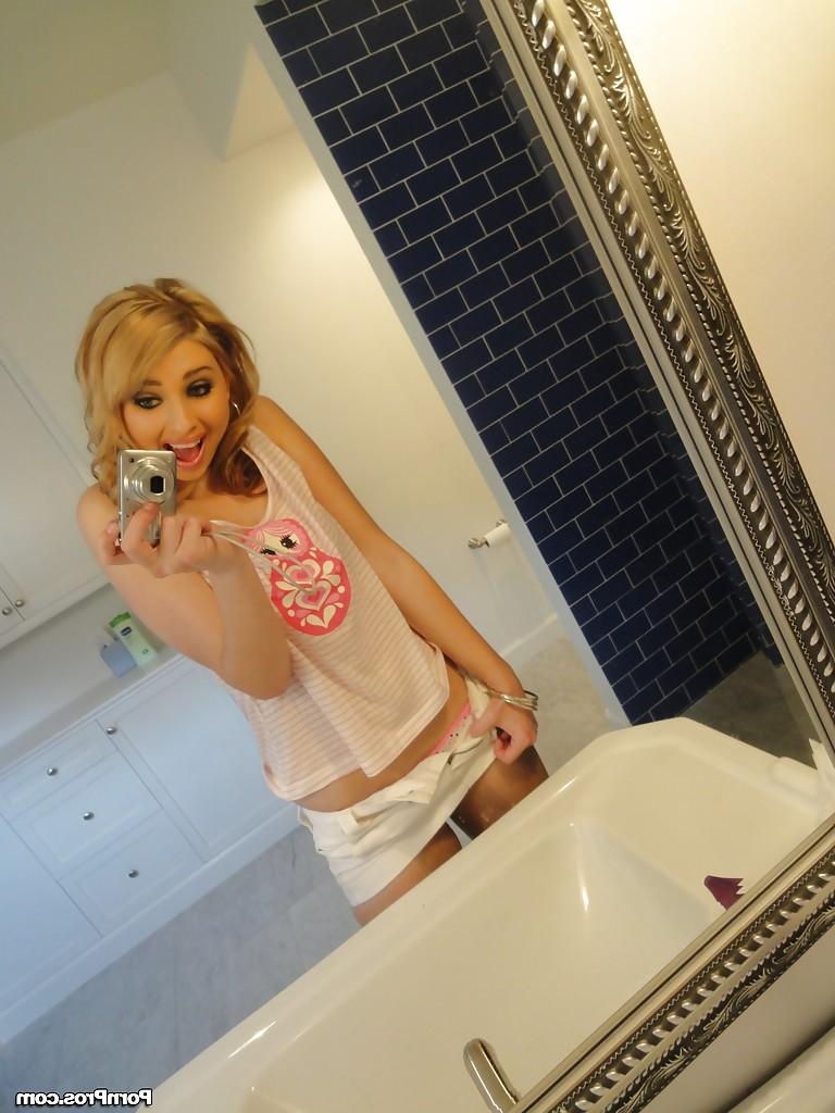 16P Blonde babe Molly Bennett does sexy self-shots in the bathroom