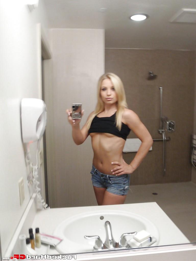 16P Bath time self shots compliments of skinny teen hottie Alyssa