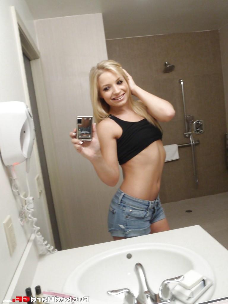 16P Bath time self shots compliments of skinny teen hottie Alyssa