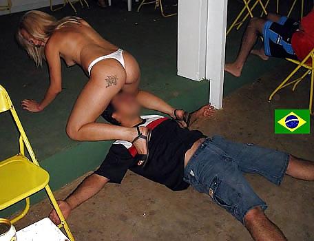 14P Sluts in Bar Brazil