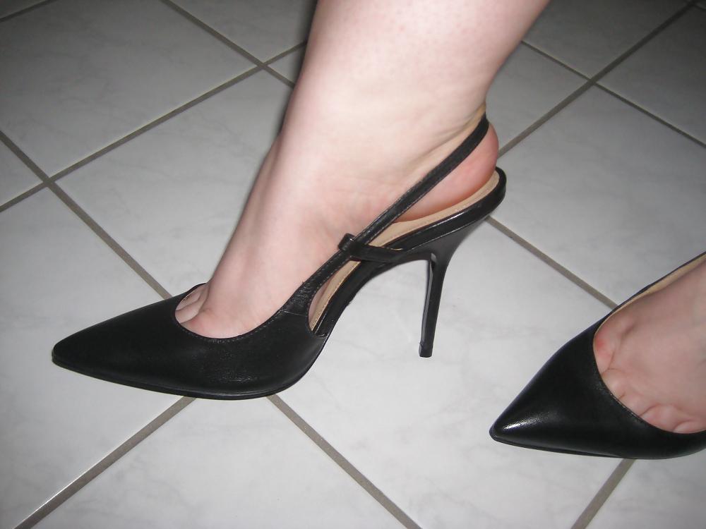 20P Jules new High-Heels! Cum on them and post!