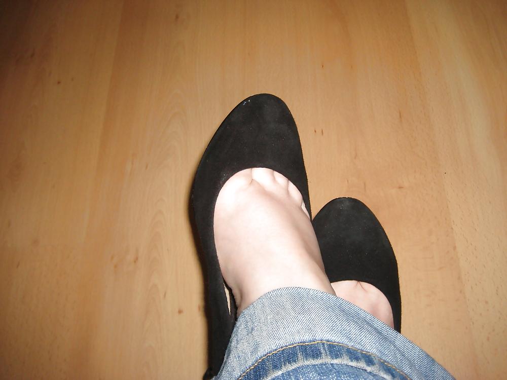 20P Jules new High-Heels! Cum on them and post!