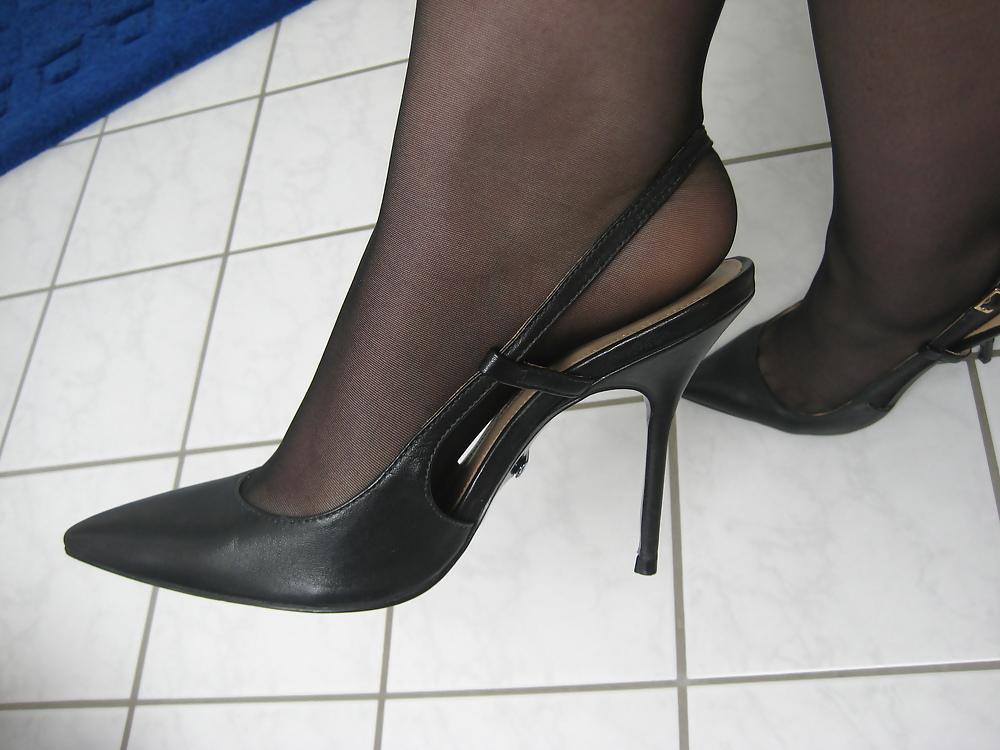 20P Jules new High-Heels! Cum on them and post!