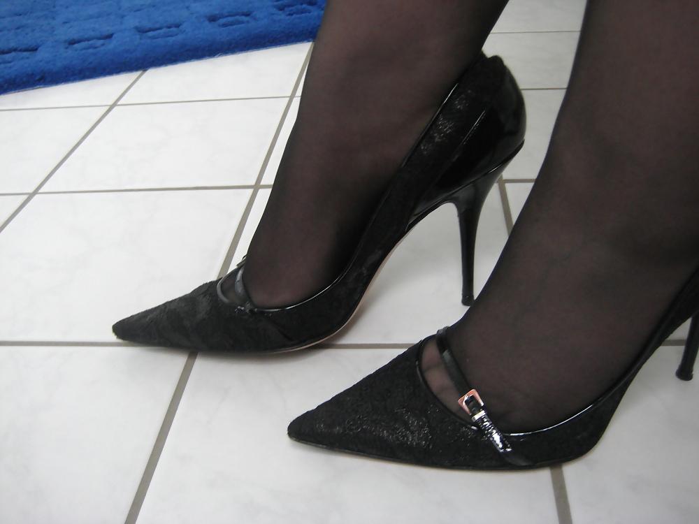 20P Jules new High-Heels! Cum on them and post!