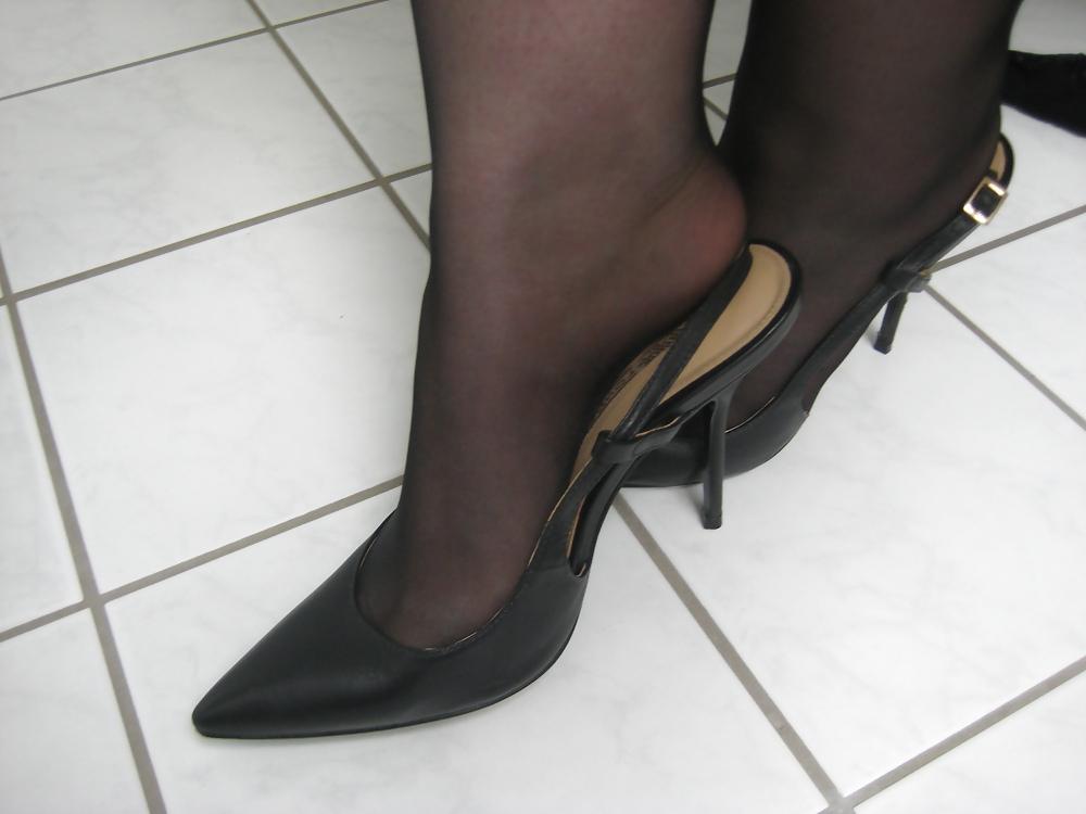 20P Jules new High-Heels! Cum on them and post!