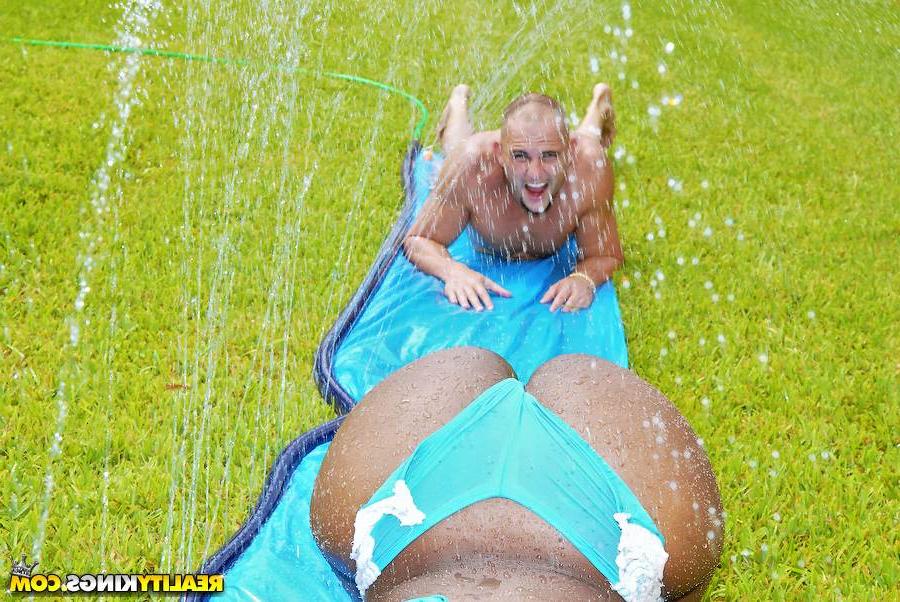 16P Black MILF in bikini scores cum on her big oiled up booty
