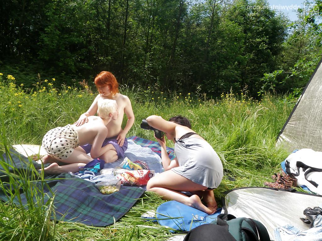 16P Lots of young lesbians doing their sexy thing with each others pussy