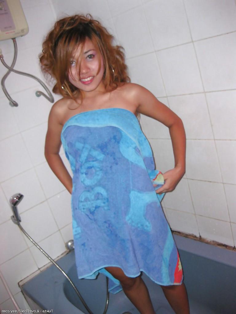 16P Tempting redhead asian teen babe with sweet titties gets banged