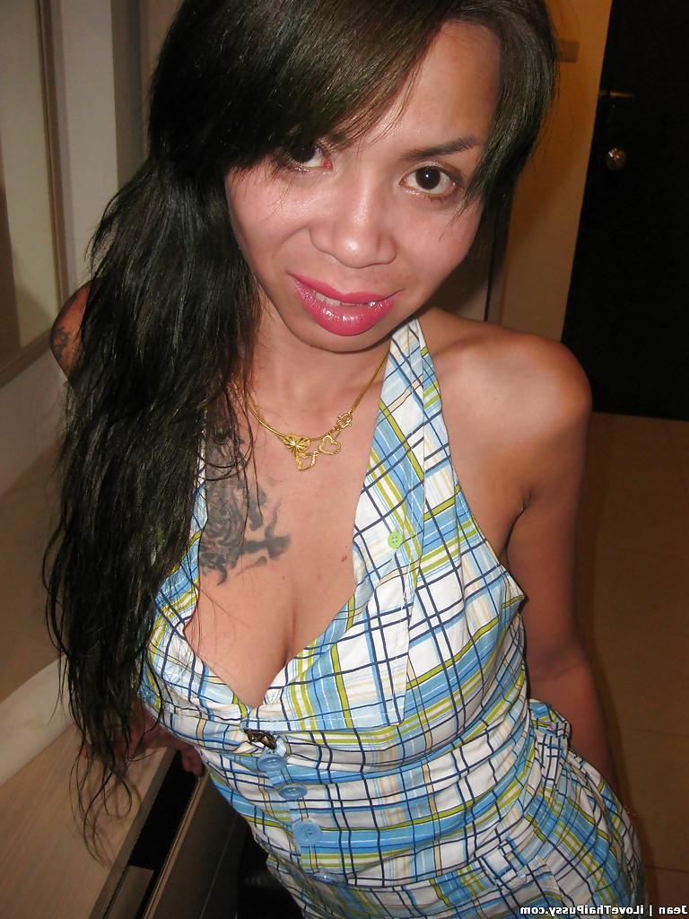 16P Slutty asian babe getting fucked and masturbating her pussy