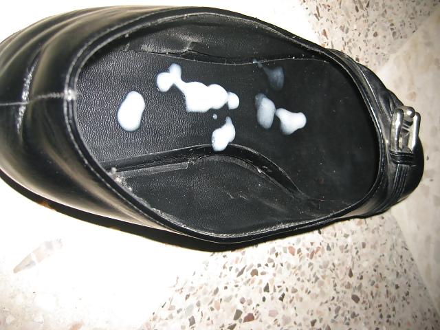 6P I cum on my girl shoes