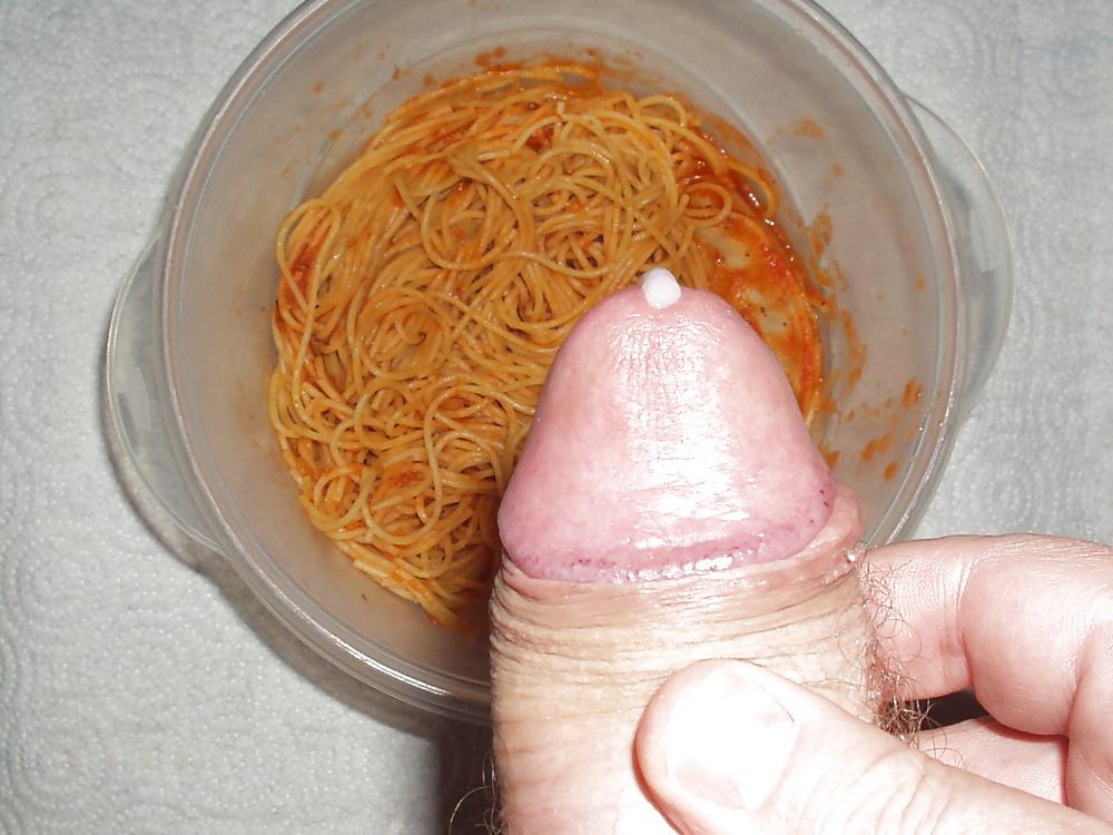 7P Cum on spaghetti with sausage 