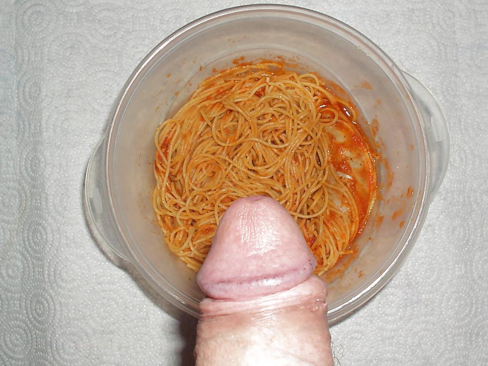 7P Cum on spaghetti with sausage 
