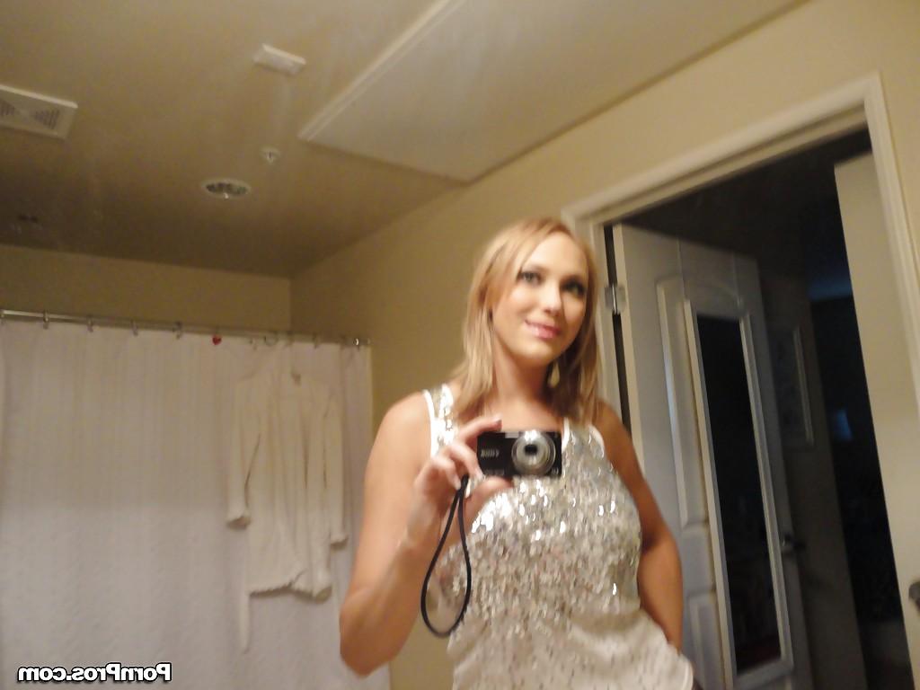 16P Amateur babe with big tits Alexia Rae fingering her spread cunt