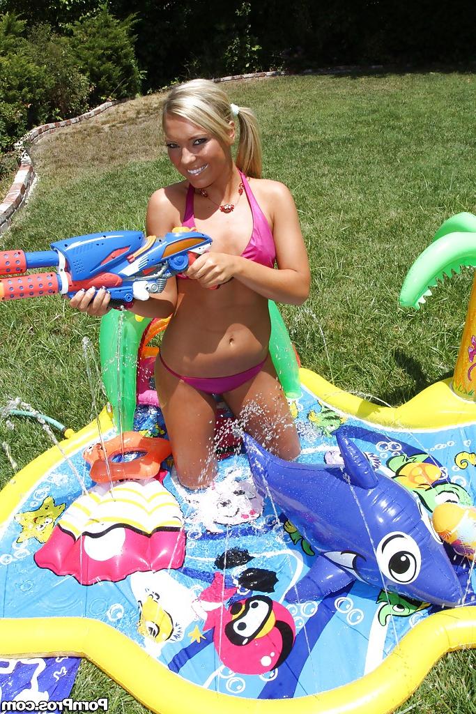 16P Sexy teen  babe Ally Kay strips off bikini outdoor to show tits