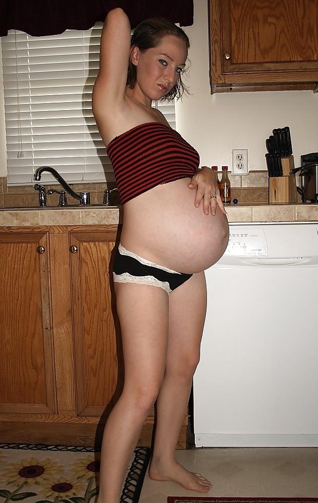 16P Pregnant Kristi