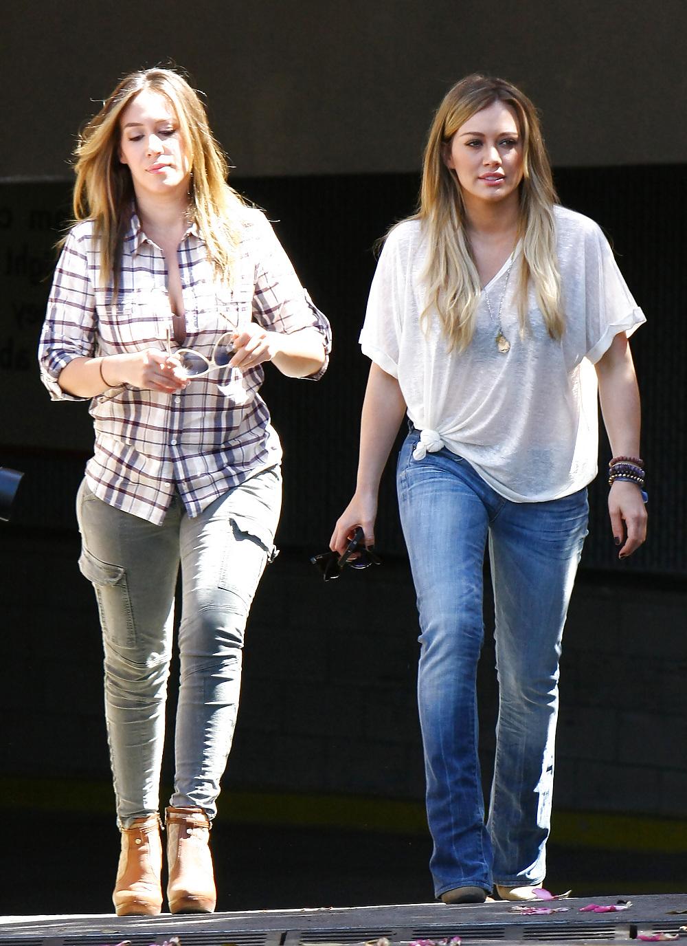 22P Hilary Duff see thru to bra out & about with Haylie in LA