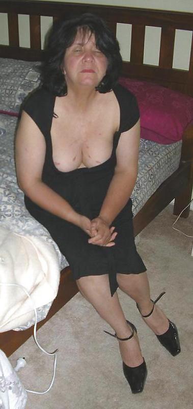 25P Rosemary..... i want to fuck her in front of her hubby