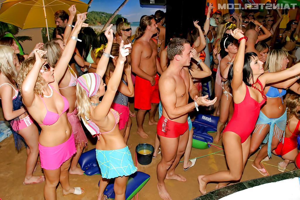 16P Cock hungry babes in bikinis going crazy at the hardcore sex party