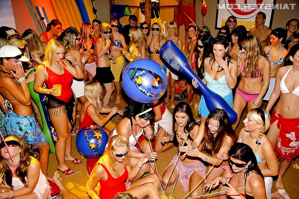 16P Stupendous babes in bikinis getting pounded hardcore at the wild party