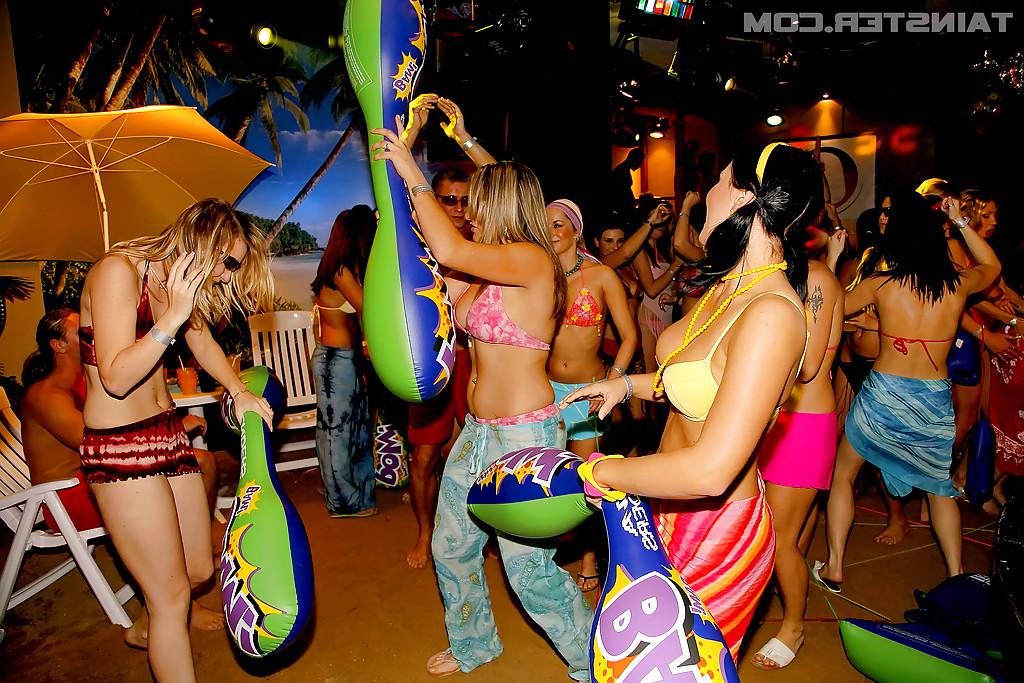 16P Stupendous babes in bikinis getting pounded hardcore at the wild party