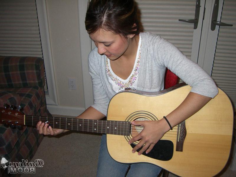 15P Pictures of Bailey's Room teasing at home