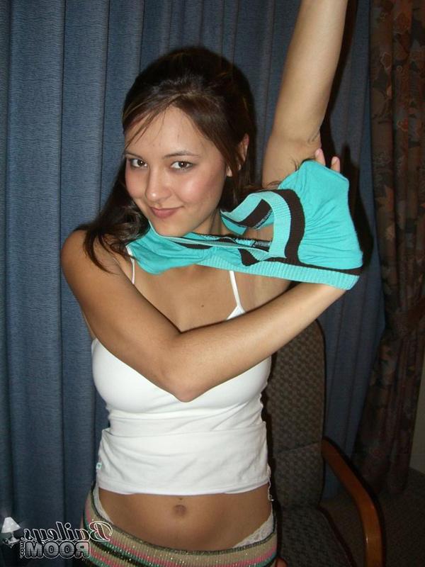 15P Pictures of Bailey's Room stripping to her panties