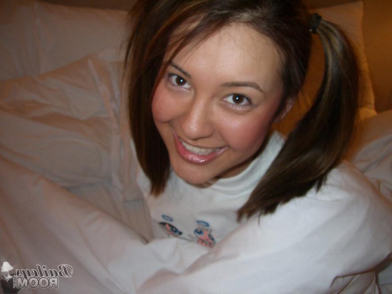 16P Pictures of Bailey having some fun in bed