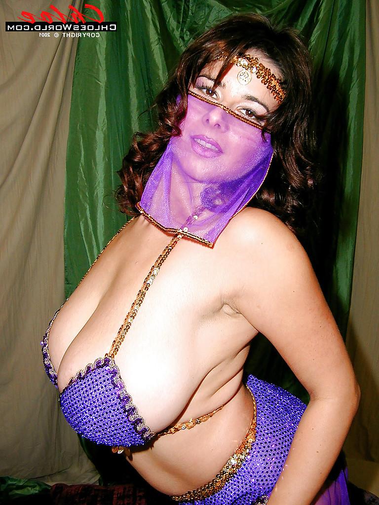 16P Elegant MILF Chloe Vevrier with big tits strips off in the exotic dance solo