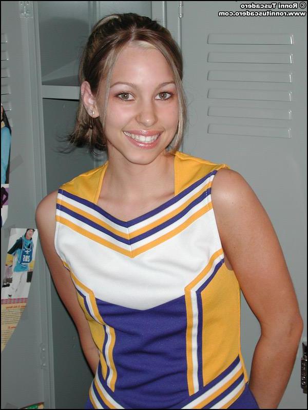20P Pictures of 3 hot cheerleaders stripping in the locker room