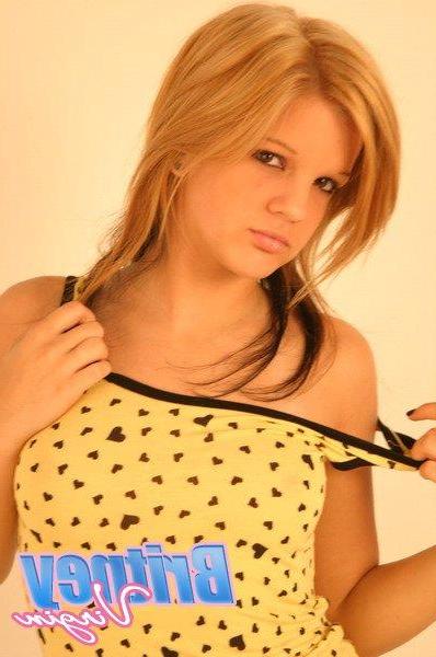 12P Pictures of teen Britney Virgin teasing with her beautiful face