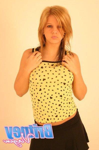 12P Pictures of teen Britney Virgin teasing with her beautiful face