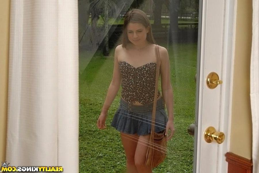 15P Pictures of brunette girl Christie Nelson getting fucked hard for a cumshot