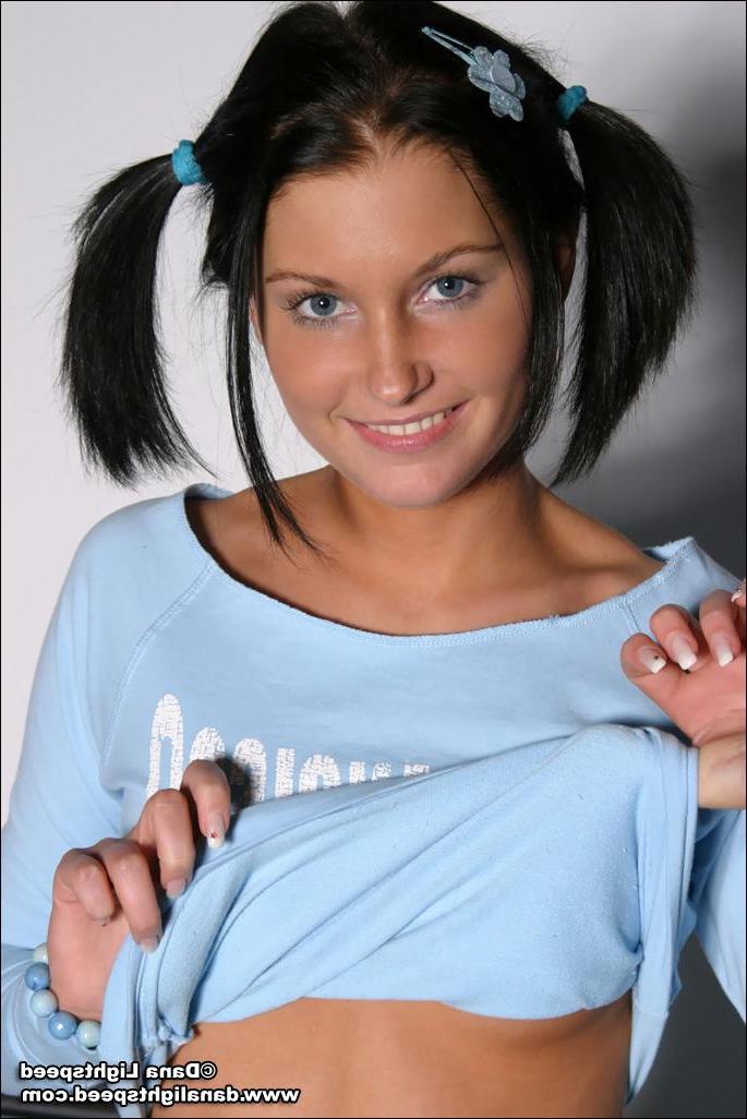 20P Pictures of teen girl Dana Lightspeed having some fun with the camera