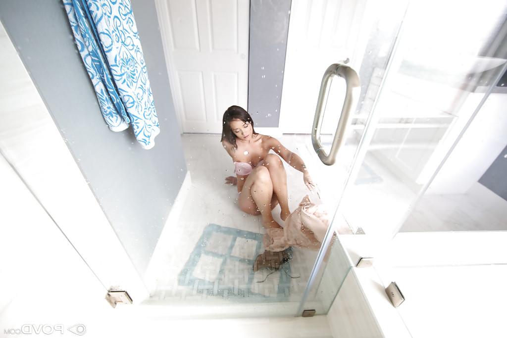 16P Wet brunette babe Gia Paige shedding lingerie while undressing in bath