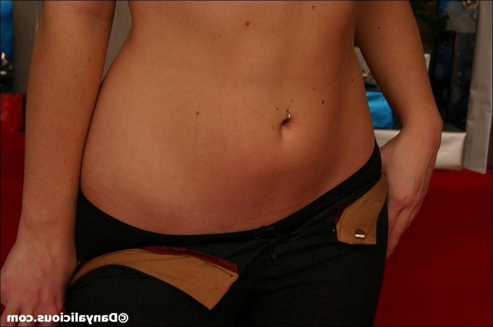 15P Pictures of teen cutie Danyalicious unwrapping your present on xmas