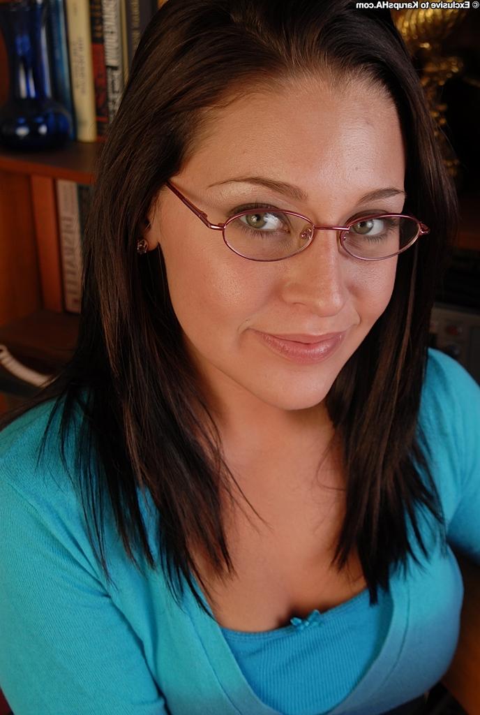 16P Panties model Gracie Glam showing off in her room while all alone