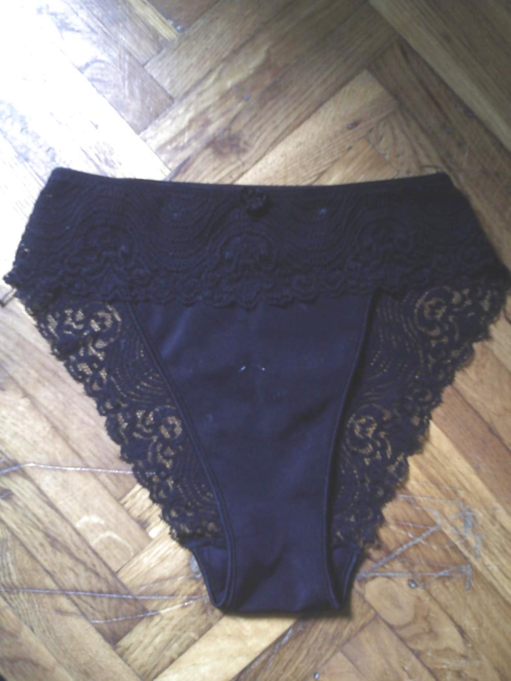 21P Cum on panties