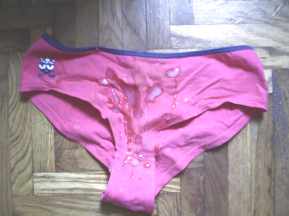 21P Cum on panties
