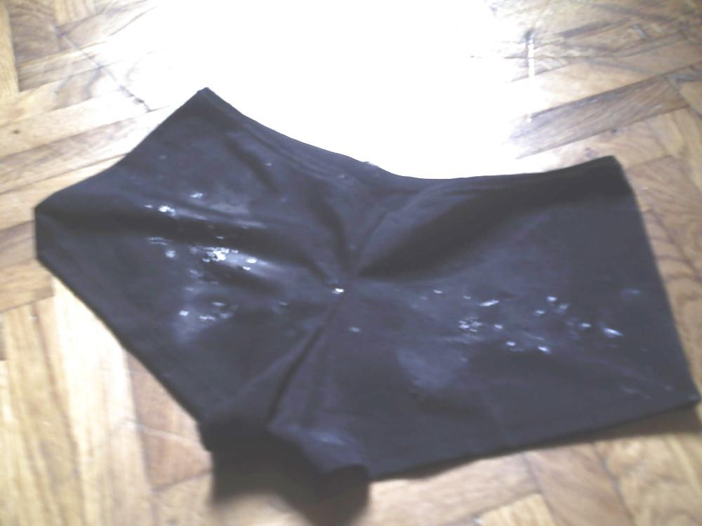 21P Cum on panties