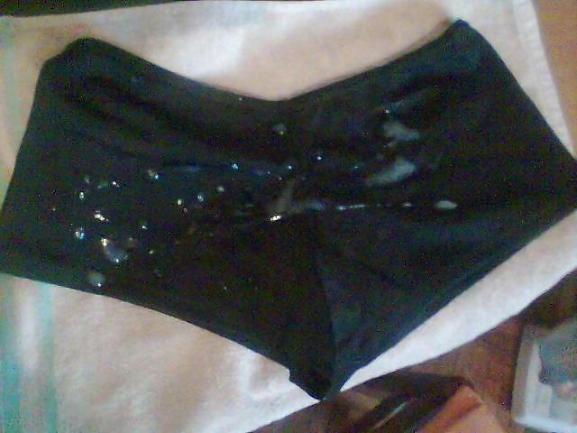 21P Cum on panties
