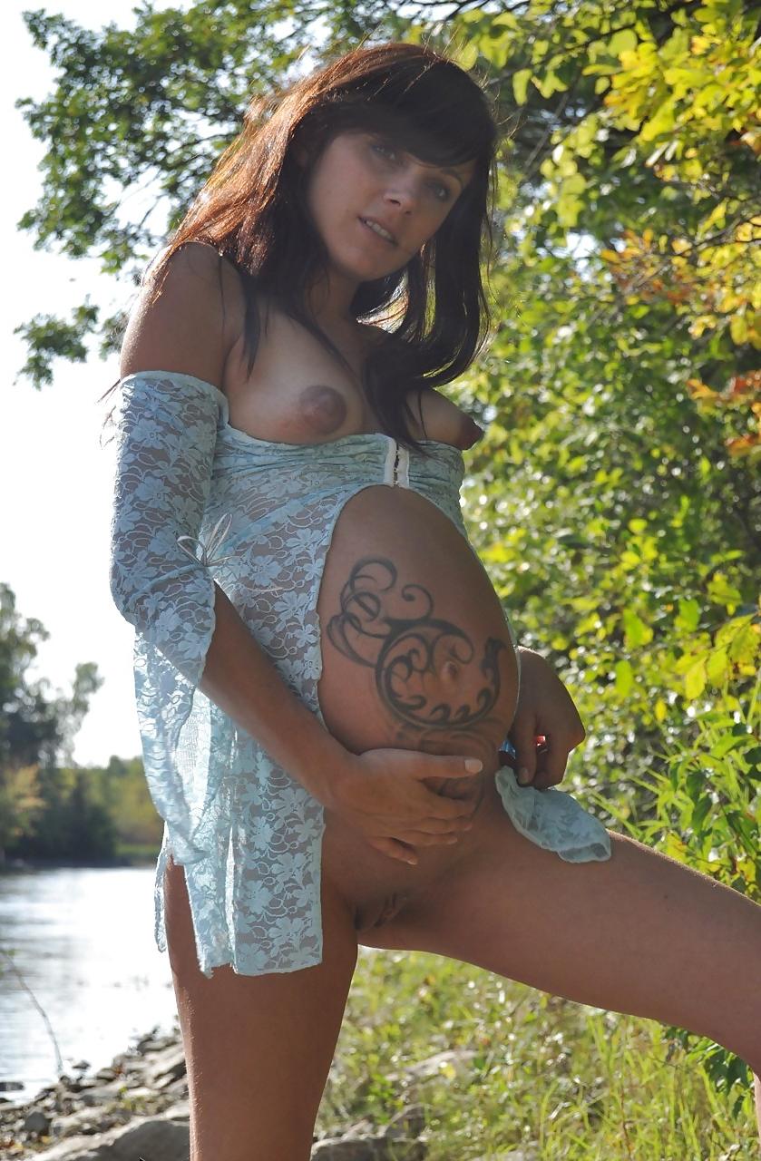 25P Pregnant Embrianna