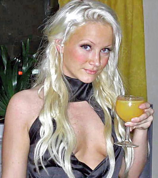 25P Pictures you want to cum on... at least, I do