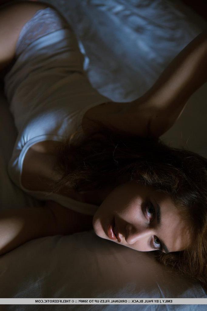 16P Pictures of Emily J waiting to devour you in a dark room