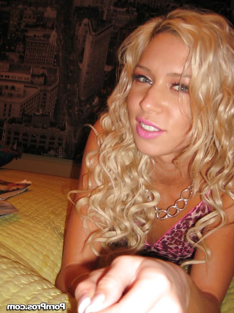 16P Sexy young babe Kacey Jordan shows her pretty face and tiny tits