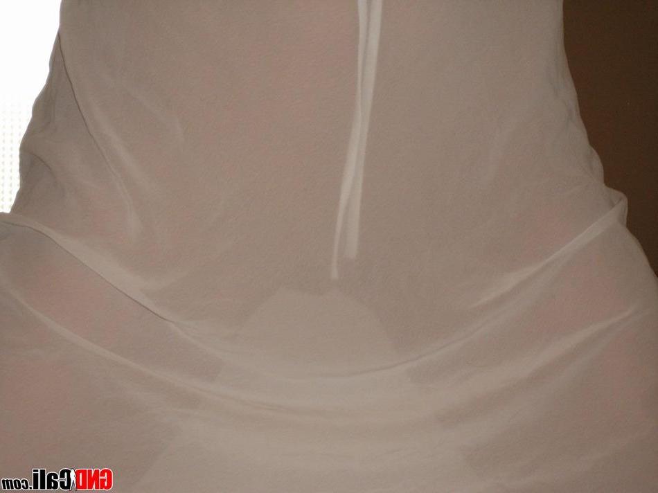 16P Pictures of teen angel GND Cali waiting for you in bed